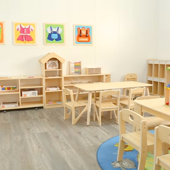 Muebles de silla para niños de jardín de infantes para niños de fábrica de China de venta completa, muebles de madera para bebés, mesas y sillas para preescolar, muebles para sillas de aula para estudiantes de escuela